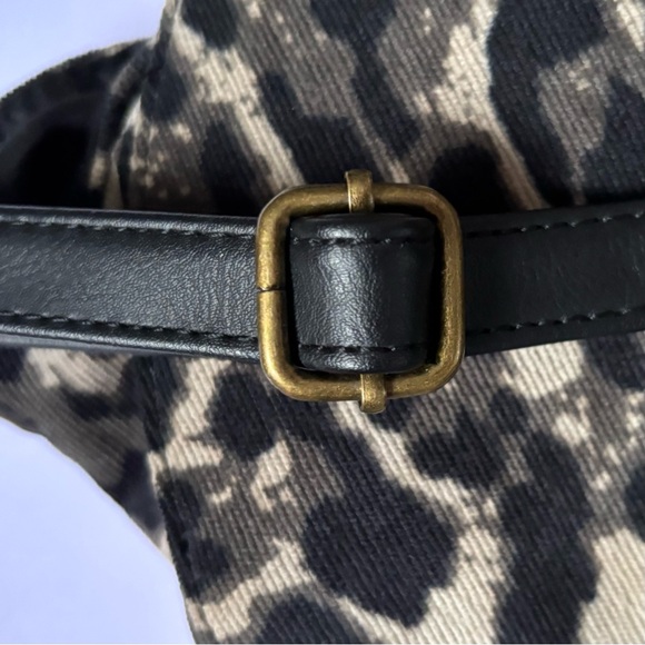 Animal Printed Textured Corduroy Oversized Half Moon Rounded Satchel Crossbody - Picture 3 of 13